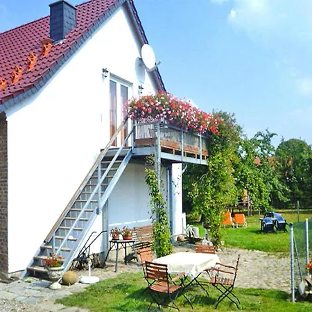 Ferienwohnung, Parmen Bei Feldberg, Cleaning Included Daire Nordwestuckermark